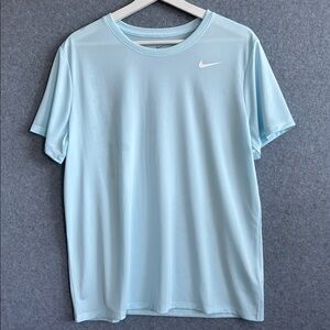 NWT Nike Dri-Fit Womens Training Top L Sky Blue